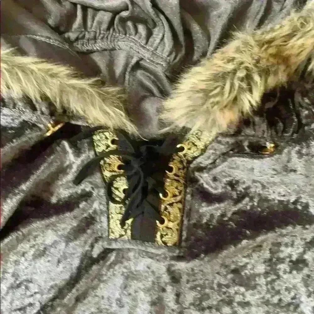 Halloween costume Kids size 12/14